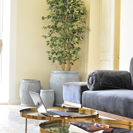 Grand Arcanum Apartment 2 - Comfortable And Elegant 森格莱阿 外观 照片